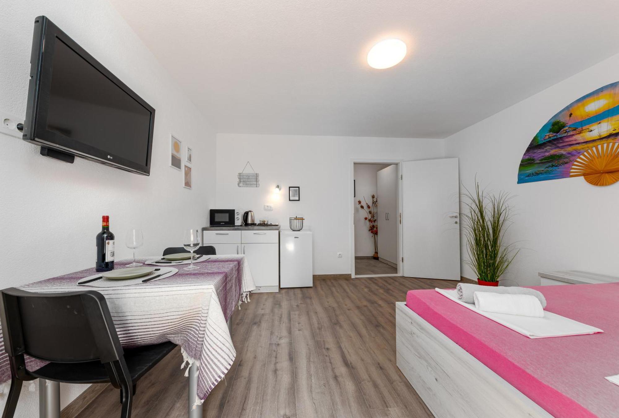 מאקרסקה Apartman Biljana מראה חיצוני תמונה