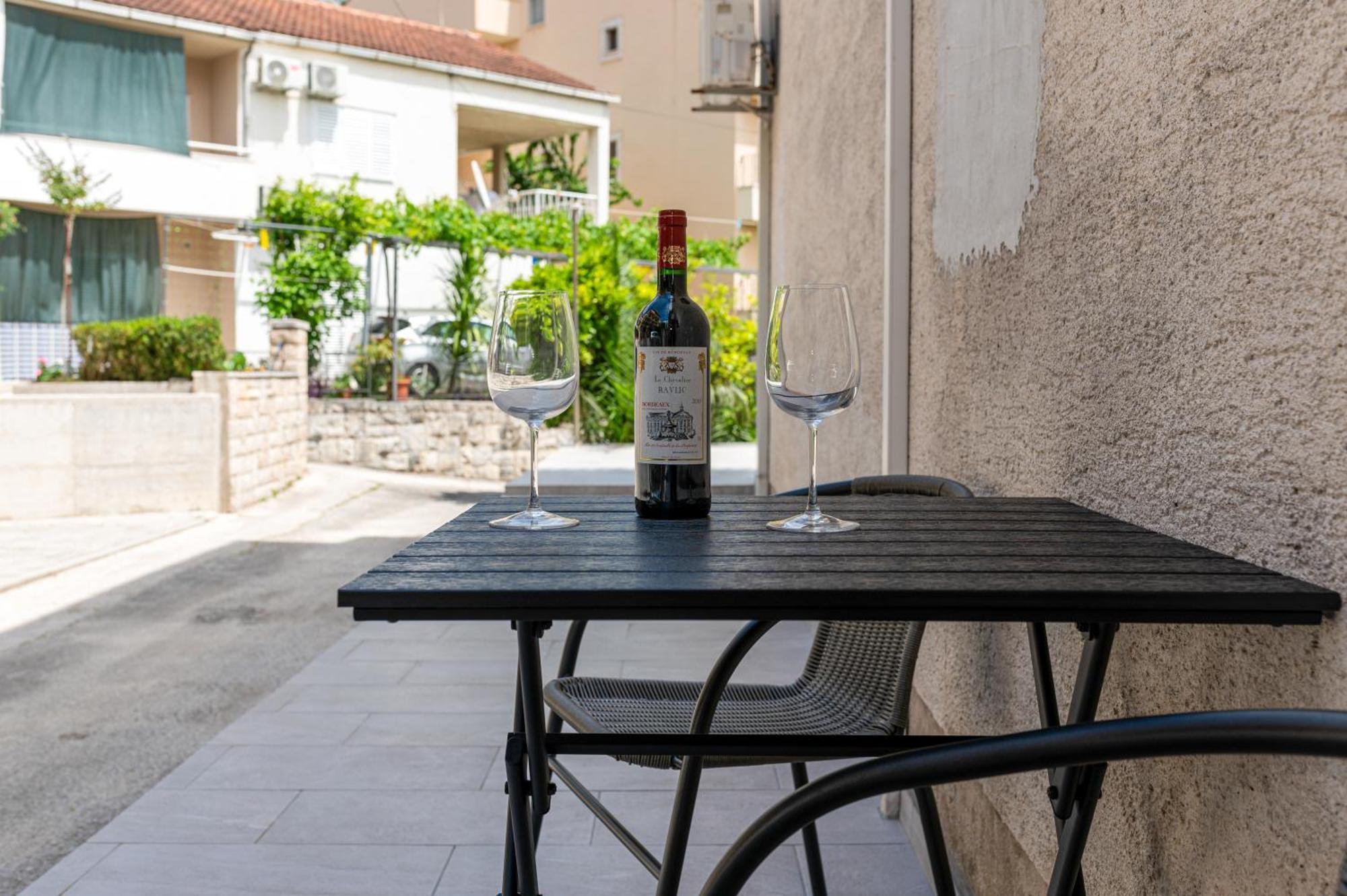 מאקרסקה Apartman Biljana מראה חיצוני תמונה