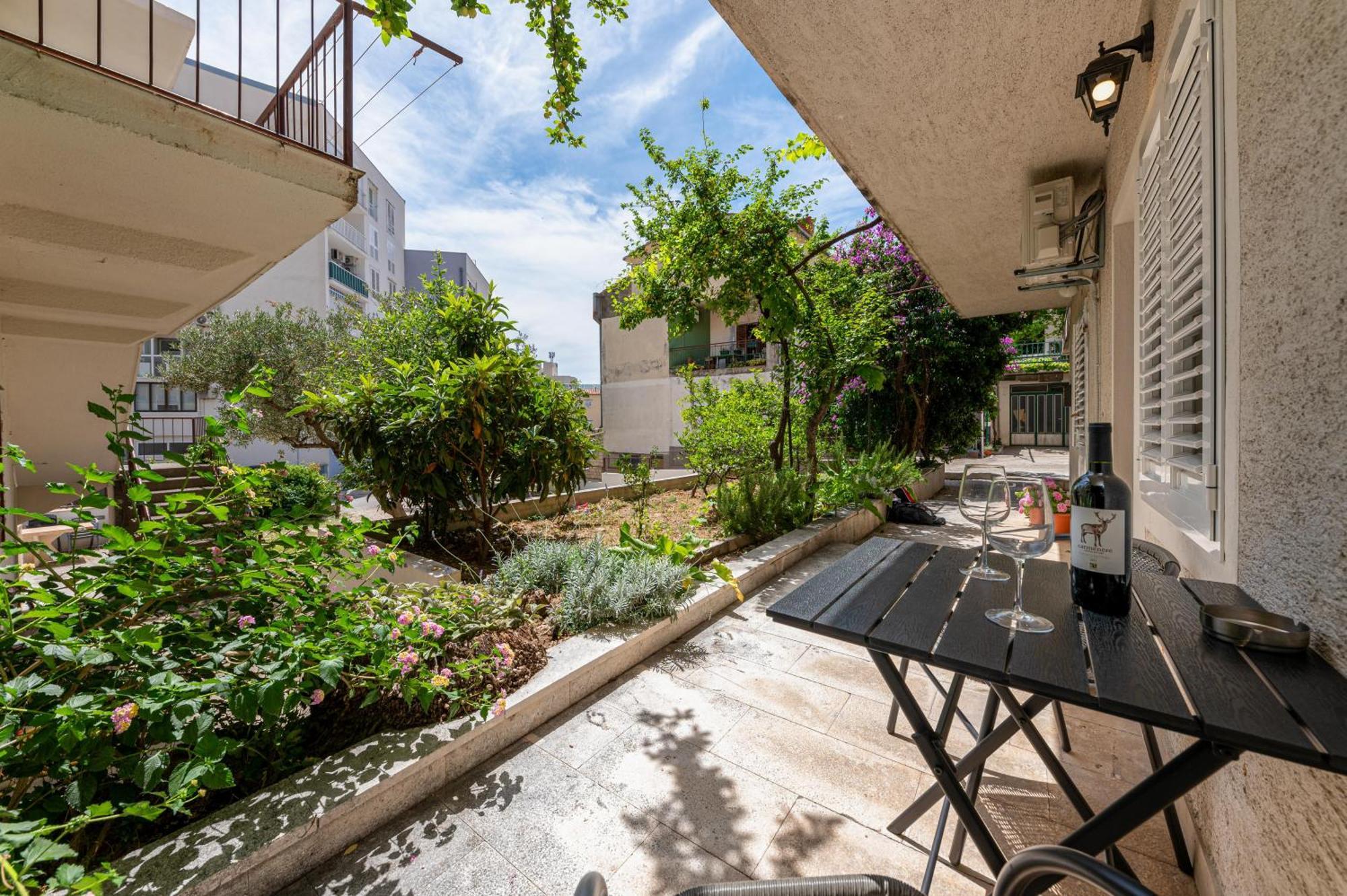 מאקרסקה Apartman Biljana מראה חיצוני תמונה