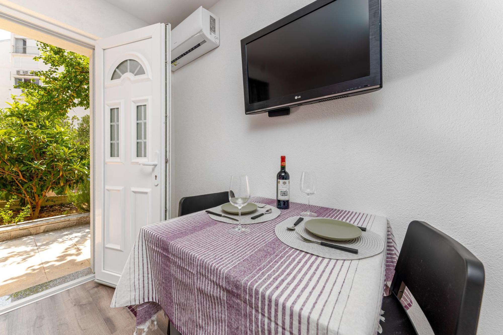 מאקרסקה Apartman Biljana מראה חיצוני תמונה