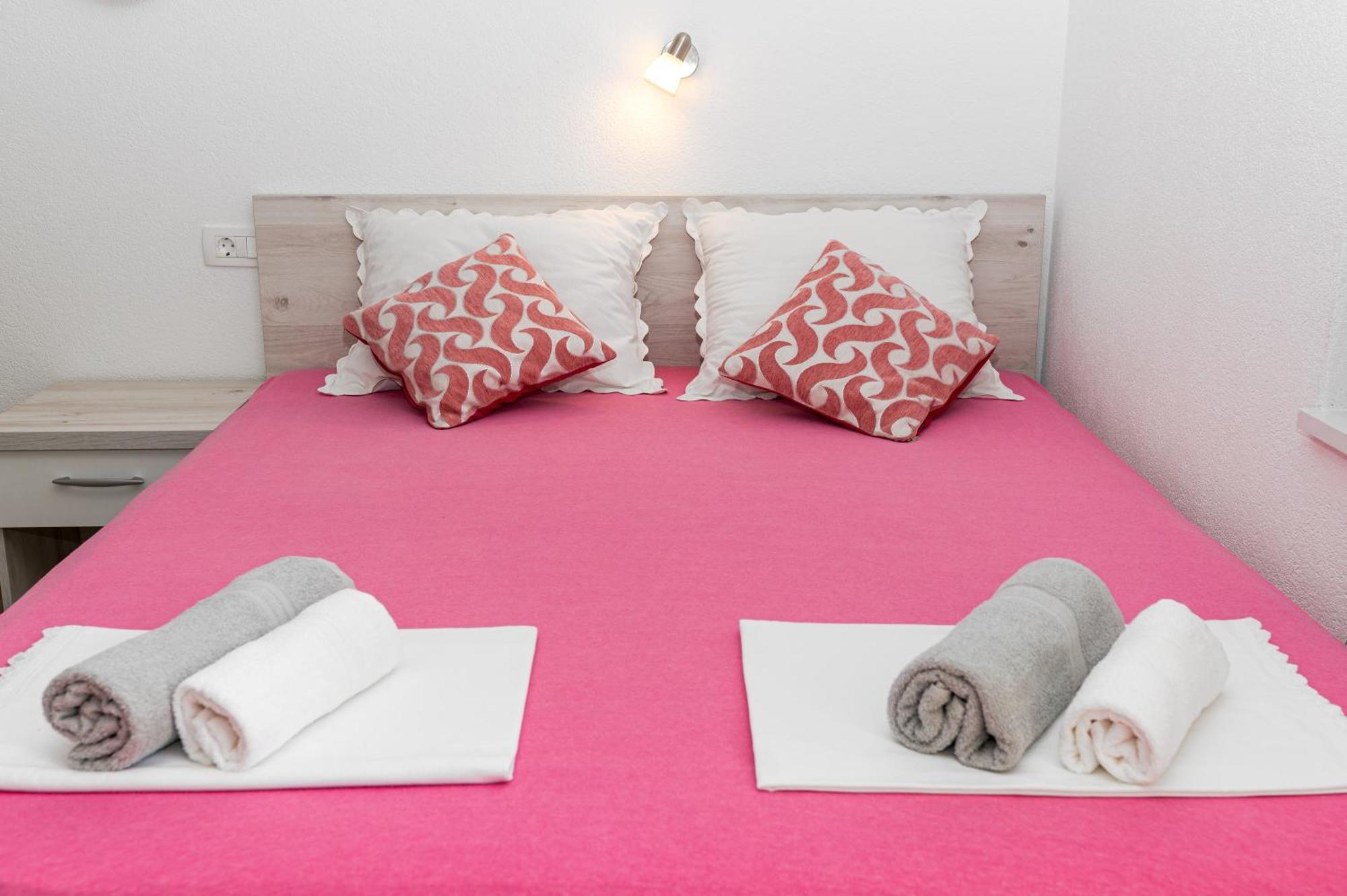 מאקרסקה Apartman Biljana מראה חיצוני תמונה