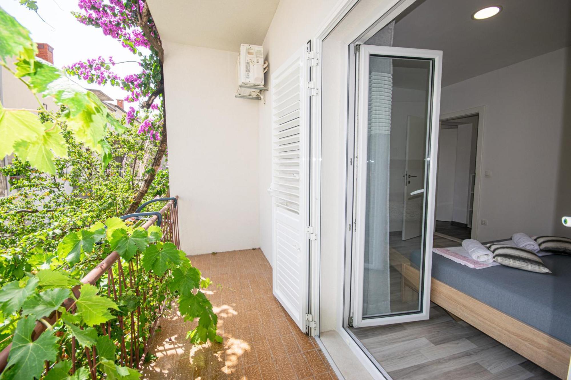 מאקרסקה Apartman Biljana מראה חיצוני תמונה