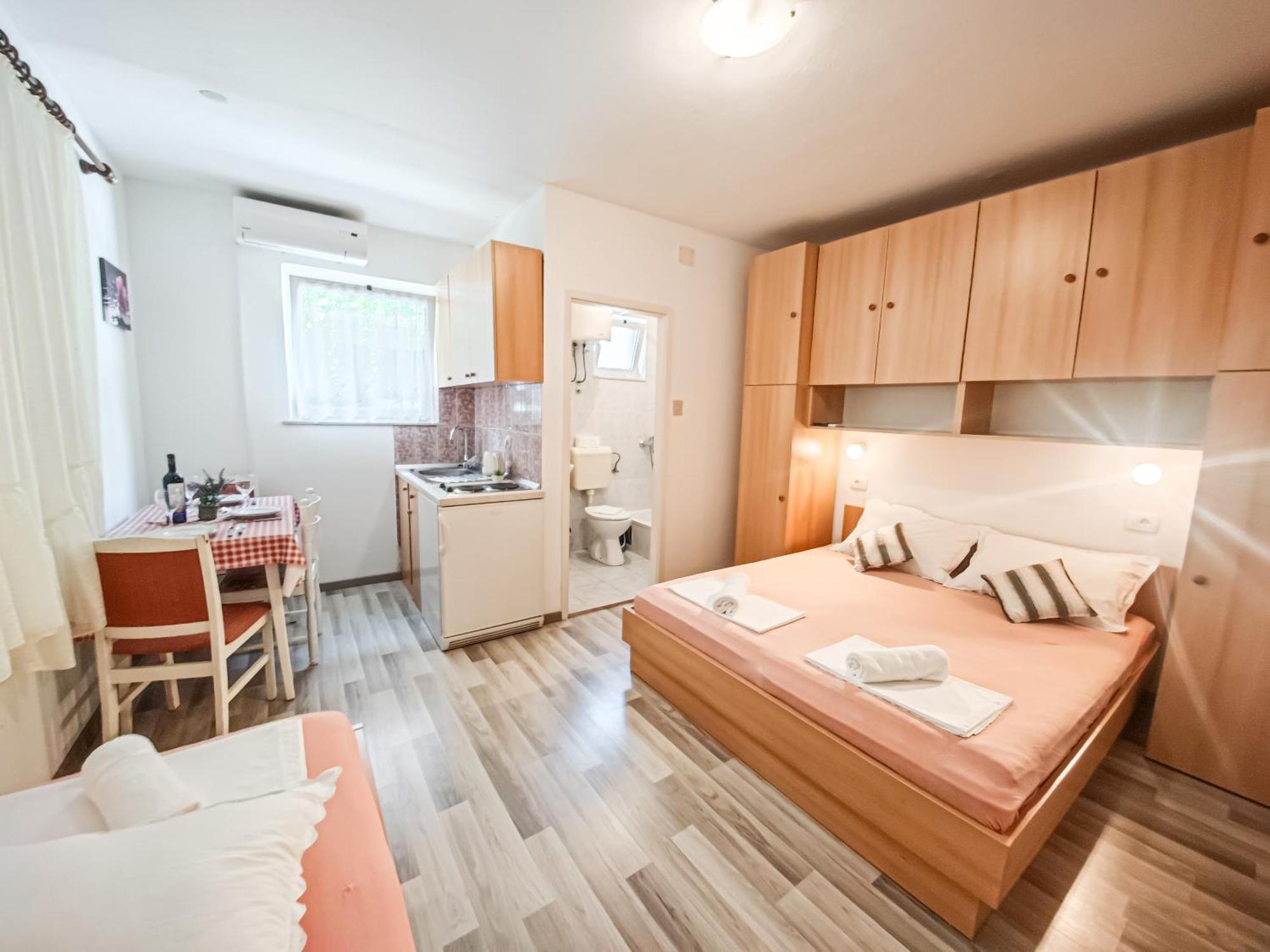 מאקרסקה Apartman Biljana מראה חיצוני תמונה
