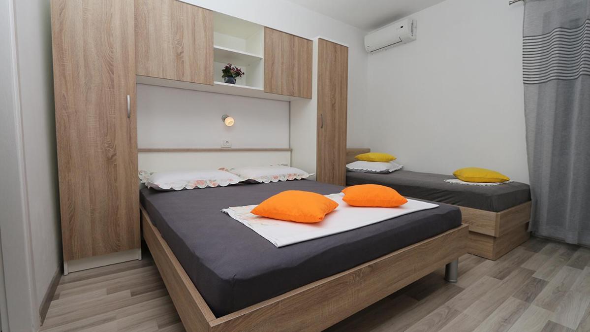 מאקרסקה Apartman Biljana מראה חיצוני תמונה